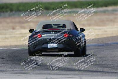 media/May-12-2024-OnGrid (Sun) [[7455ef9f94]]/Group 4 Blue/Session 2 (Outsise Cotton Corners) blue/
